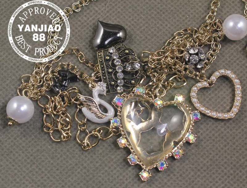 FAIRY TALE MULTILAYERED SWAN CROWN CRYSTAL BETSEY JOHNSON PEARLS HEART 